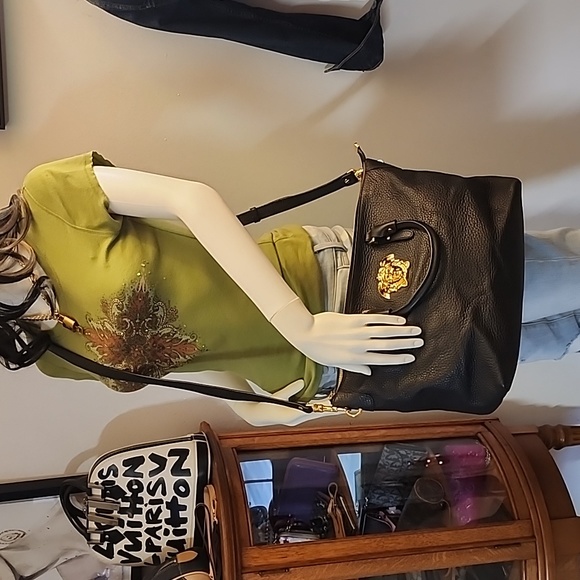 Versace hobo style handbag/ crossbody bag - Picture 12 of 14